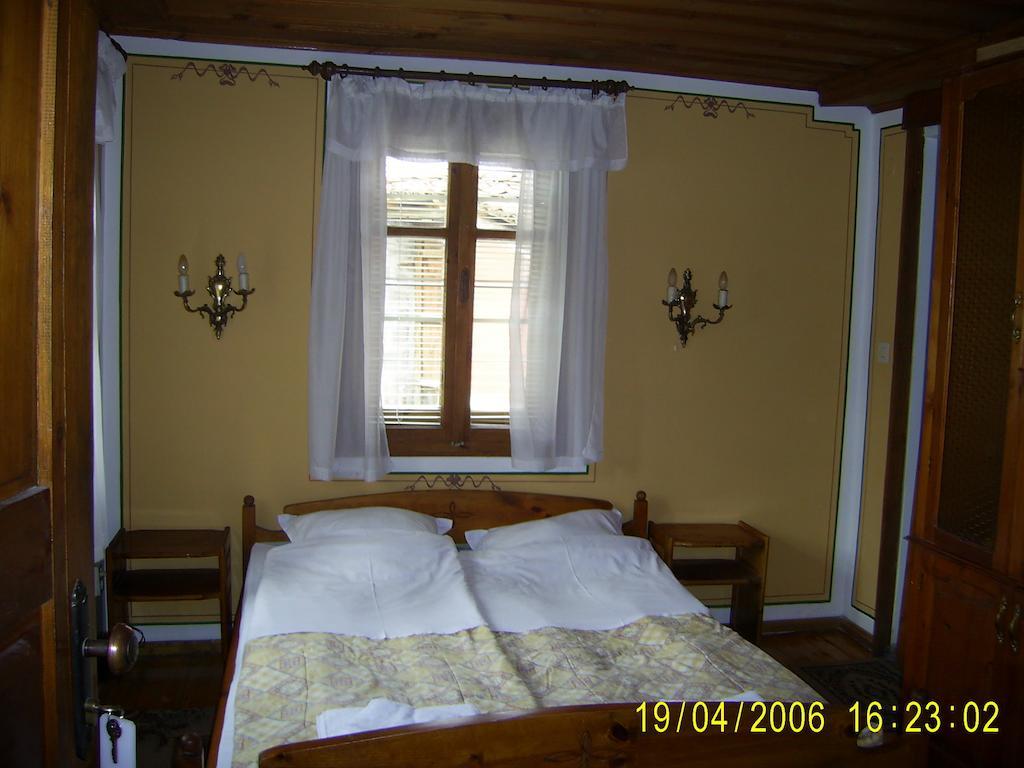 Family Hotel Kalina 科普里夫什迪察 外观 照片